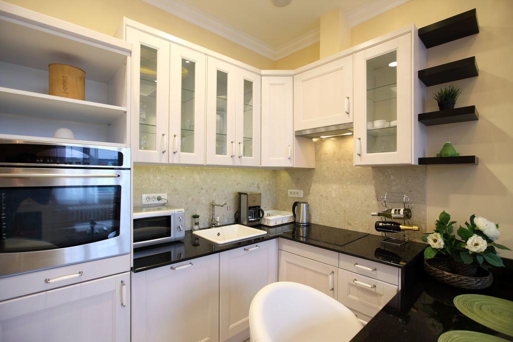 Riverview Apartment